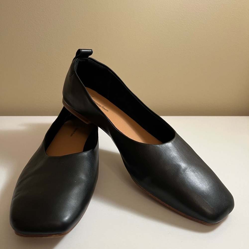Women’s Time and Tru Black Flats